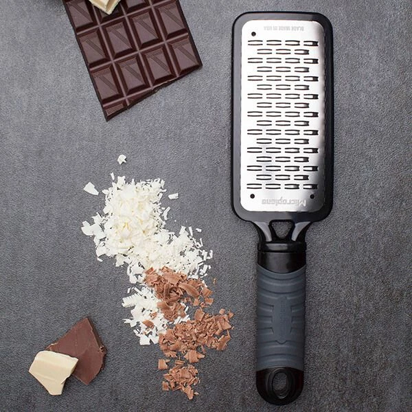 Microplane Home Series Medium Ribbon Grater Black 2 Microplane Home Series Medium Ribbon Grater Black - Image 2