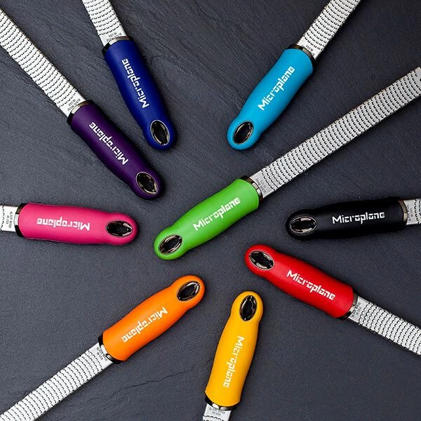 Microplane Premium Classic Series Zester / Grater Green 5 Microplane Premium Classic Series Zester / Grater Green - Image 5