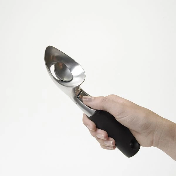 OXO Good Grips Beak Ice Cream Scoop 2 OXO Good Grips Beak Ice Cream Scoop - Image 2