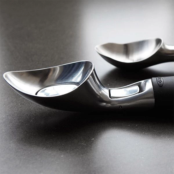 OXO Good Grips Beak Ice Cream Scoop 3 OXO Good Grips Beak Ice Cream Scoop - Image 3