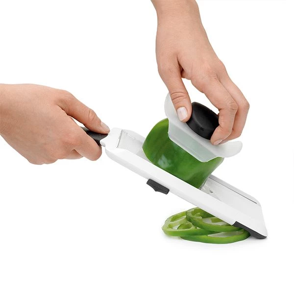 OXO Good Grips Hand-Held Mandoline Slicer 4 OXO Good Grips Hand-Held Mandoline Slicer - Image 4