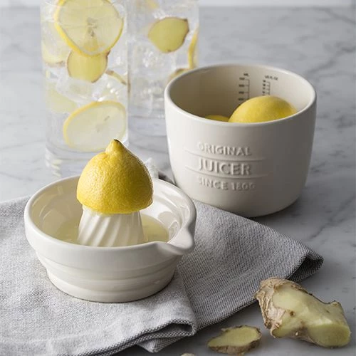 Mason Cash Innovative Kitchen Juicer & Store 3 Mason Cash Innovative Kitchen Juicer & Store - Image 3