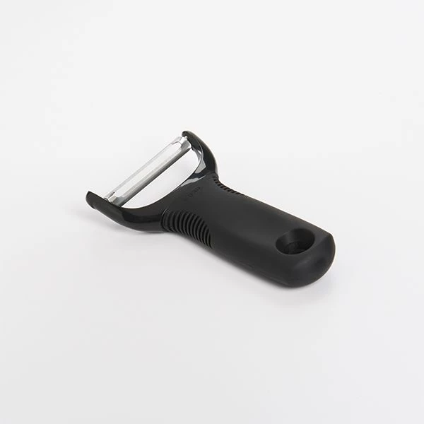 OXO Good Grips Y Peeler 2 OXO Good Grips Y Peeler - Image 2