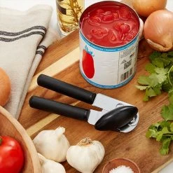 OXO Good Grips Soft-handled Can Opener -KITCHEN GADGETS Store 28081V3UK OXO Good Grips Soft handled Can Opener 3