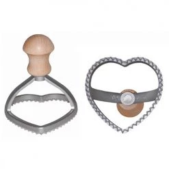 World Of Flavours We Love Pasta Heart Ravioli Stamp