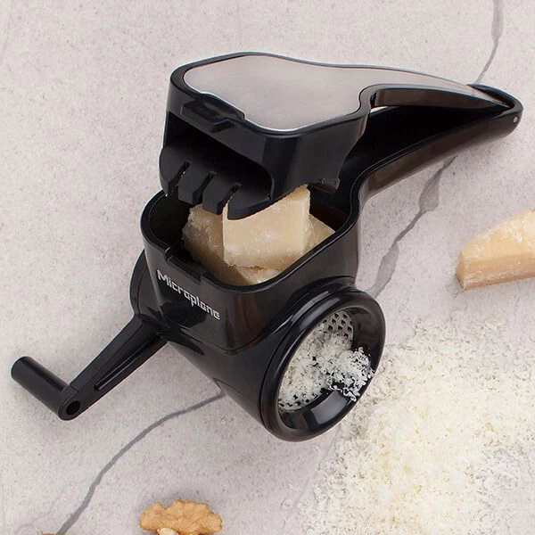 Microplane Stainless Steel Rotary Grater Black 4 Microplane Stainless Steel Rotary Grater Black - Image 4