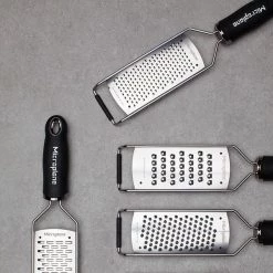 Microplane Gourmet Series Fine Grater Black 9 Microplane Gourmet Series Fine Grater Black -KITCHEN GADGETS Store 45004 Microplane Gourmet Series Fine Grater Black 600px 4
