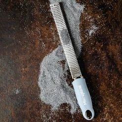 Microplane Premium Classic Series Zester/Grater Sky Blue -KITCHEN GADGETS Store 46227E Microplane Premium Classic Series Zester Sky Blue 4