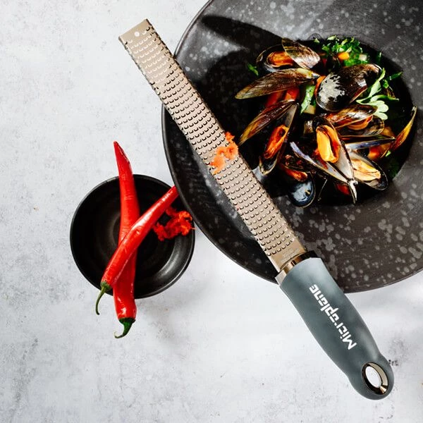 Microplane Premium Classic Series Zester/Grater After Dark Grey 4 Microplane Premium Classic Series Zester/Grater After Dark Grey - Image 4