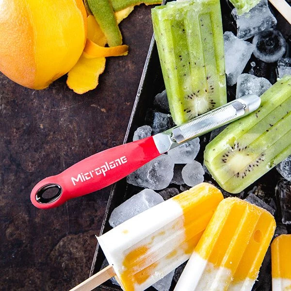 Microplane Serrated Peeler 6 Microplane Serrated Peeler - Image 6