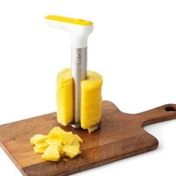 Chef'n Pineapple Corer White -KITCHEN GADGETS Store 5255875KC Chef N Pineapple Corer White 3