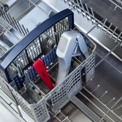 Zyliss Susi 3 Garlic Press 16 Zyliss Susi 3 Garlic Press -KITCHEN GADGETS Store E12150 Zyliss Susi 3 Garlic Press New 2