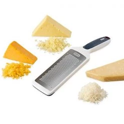 Zyliss Smooth Glide Fine Grater 7 Zyliss Smooth Glide Fine Grater -KITCHEN GADGETS Store E900035 Zyliss Smooth Glide Fine Grater 2