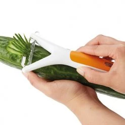 Zyliss Julienne Peeler 7 Zyliss Julienne Peeler -KITCHEN GADGETS Store E950019 Zyliss Julienne Peeler 3