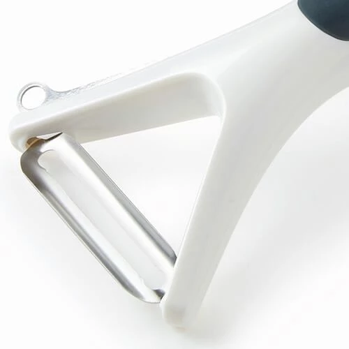 Zyliss Smooth Glide Y Peeler 3 Zyliss Smooth Glide Y Peeler - Image 3