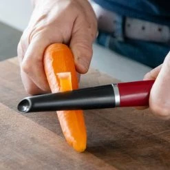 KitchenAid Stainless Steel Euro Peeler Empire Red 11 KitchenAid Stainless Steel Euro Peeler Empire Red -KITCHEN GADGETS Store KAG112OHERE KitchenAid Stainless Steel Euro Peeler Empire Red 5