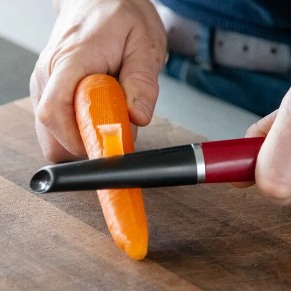 KitchenAid Stainless Steel Euro Peeler Empire Red 6 KitchenAid Stainless Steel Euro Peeler Empire Red - Image 6