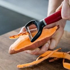 KitchenAid Stainless Steel Y Peeler Empire Red 10 KitchenAid Stainless Steel Y Peeler Empire Red -KITCHEN GADGETS Store KAG145OHERE KitchenAid Stainless Steel Y Peeler Empire Red 4
