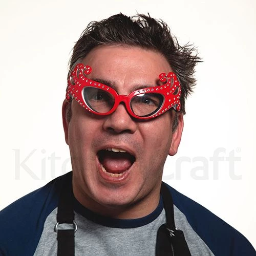 KitchenCraft Kitsch'n'fun Dame Edna Onion Glasses Red 2 KitchenCraft Kitsch'n'fun Dame Edna Onion Glasses Red - Image 2