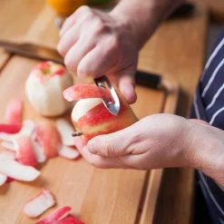 Stellar Peeler -KITCHEN GADGETS Store SY44 Stellar Prem Gadgets Peeler 2